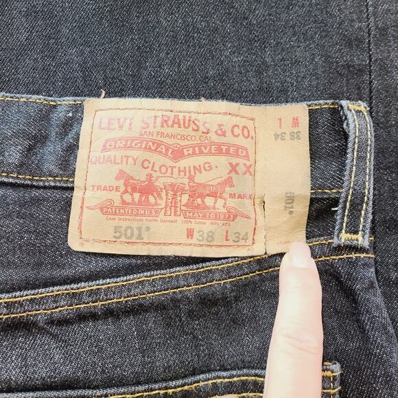 Levi's 501 Original Button Fly Black Denim Jeans Size 38x34, PRE-OWNED - Picture 6 of 11